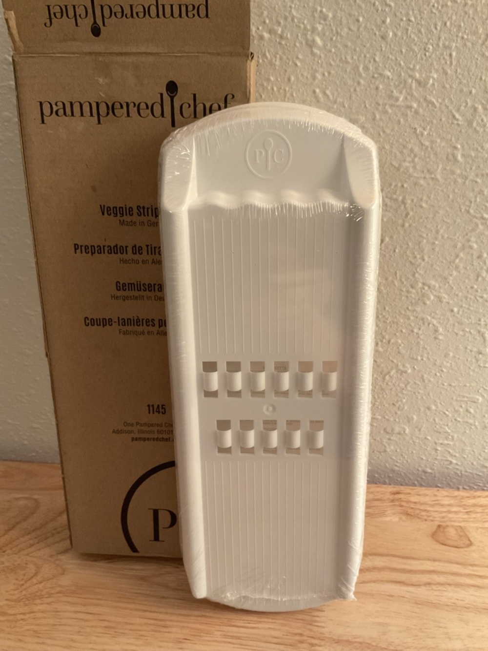 Pampered Chef Veggie Strip Maker 1145 Vegetable Strips New In Box